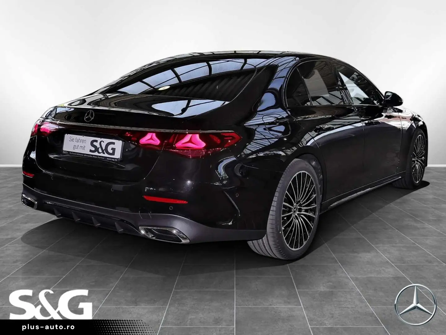 MERCEDES-BENZ E450 d 4M LIM AMG  360  DIG-LED AHK Standhz