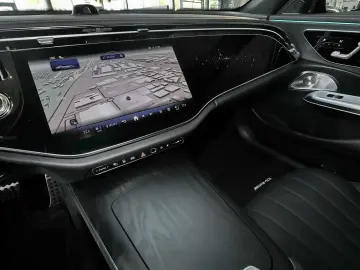 MERCEDES-BENZ E450 d 4M LIM AMG  360  DIG-LED AHK Standhz