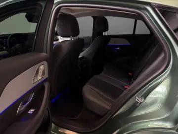 MERCEDES-BENZ GLE 350de 4M AMG Pano Airmatic 360