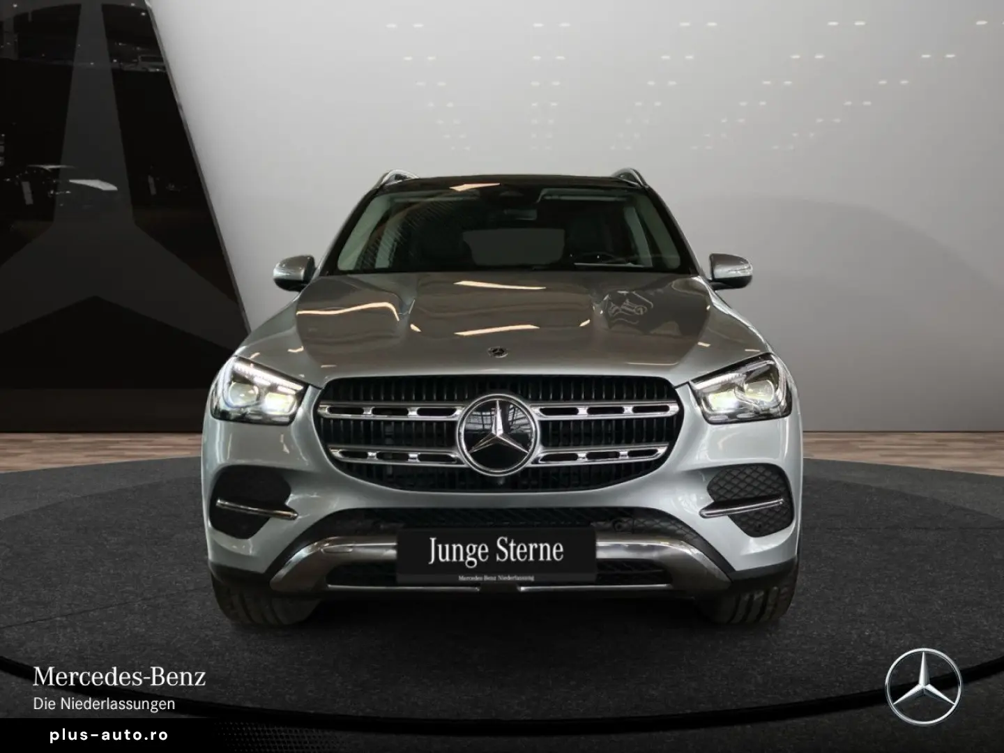 MERCEDES-BENZ GLE 350 de ADVANCED PANO AHK MBUX MULTIBEAM WD