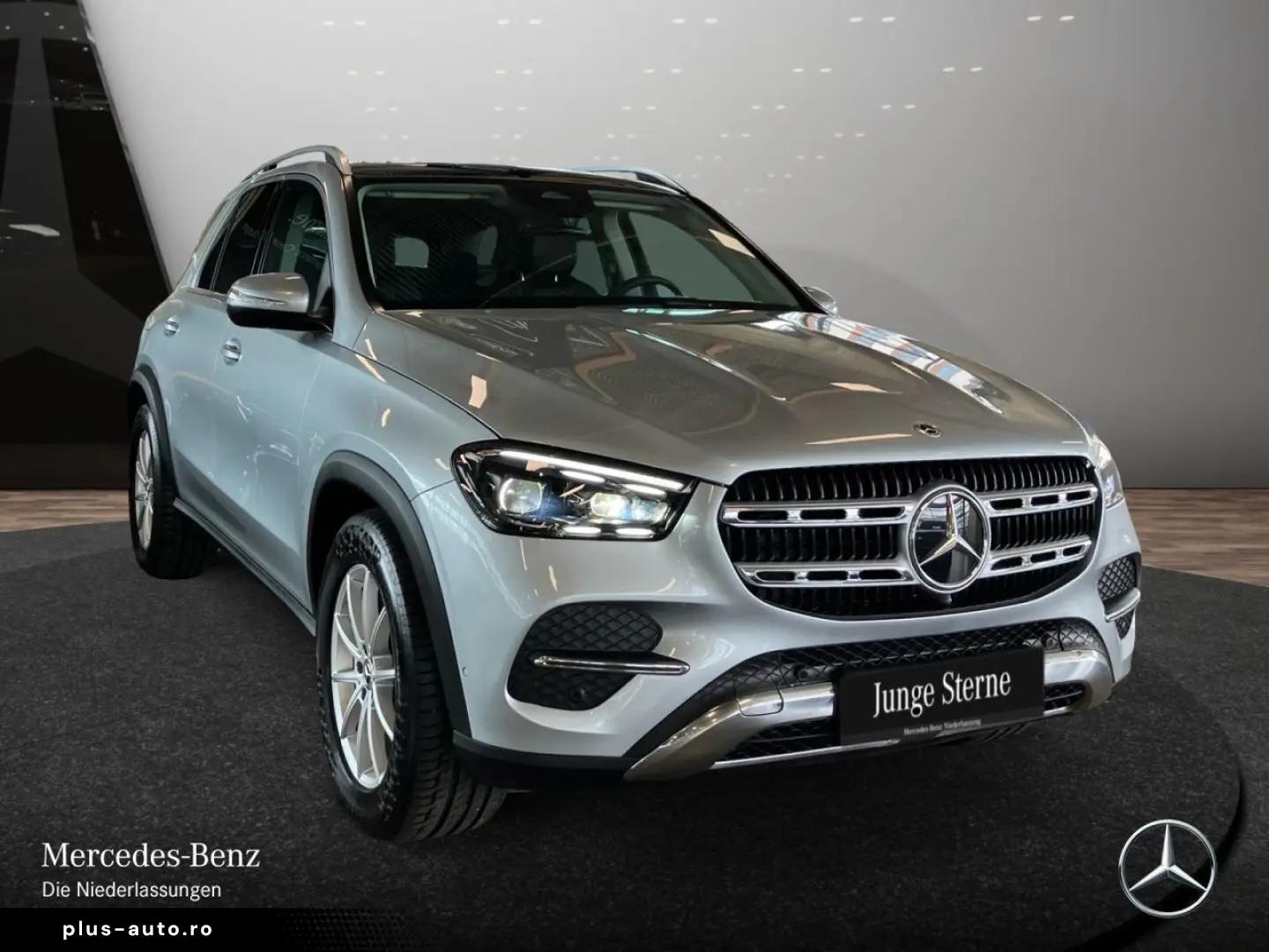 MERCEDES-BENZ GLE 350 de ADVANCED PANO AHK MBUX MULTIBEAM WD