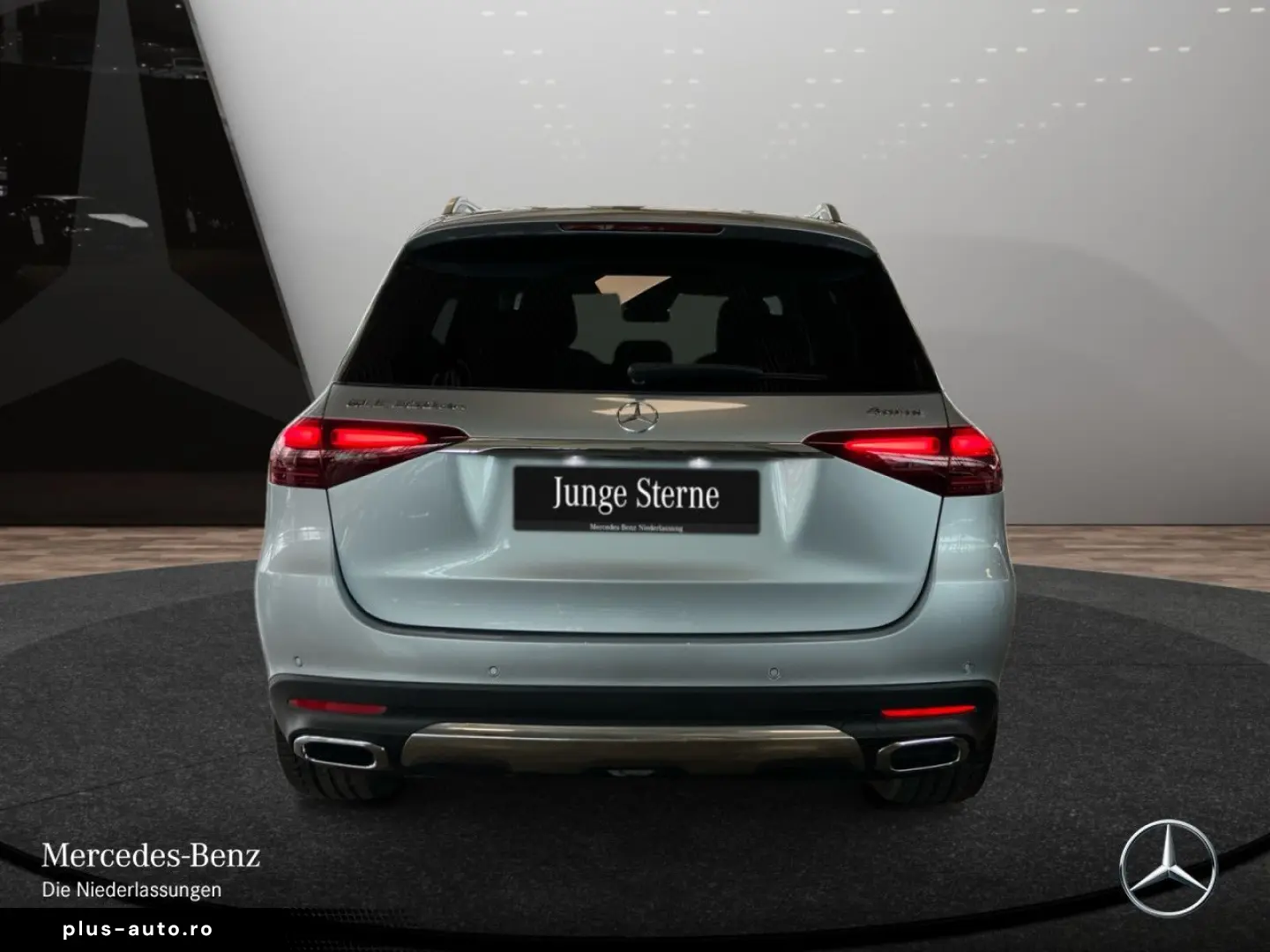 MERCEDES-BENZ GLE 350 de ADVANCED PANO AHK MBUX MULTIBEAM WD