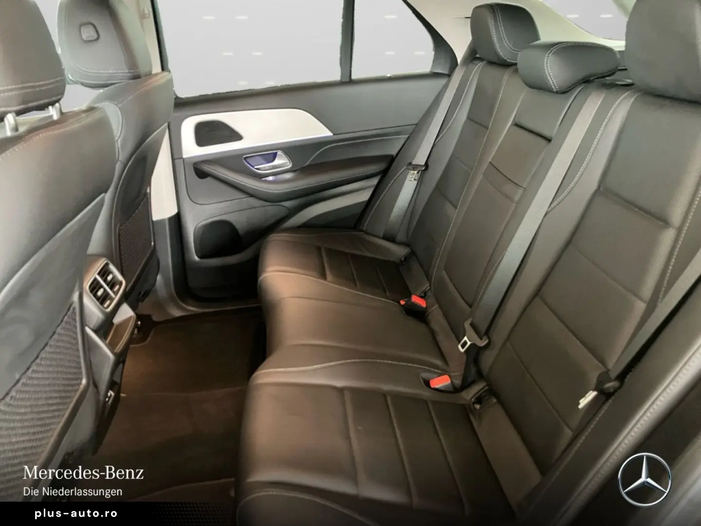 MERCEDES-BENZ GLE 350 de ADVANCED PANO AHK MBUX MULTIBEAM WD