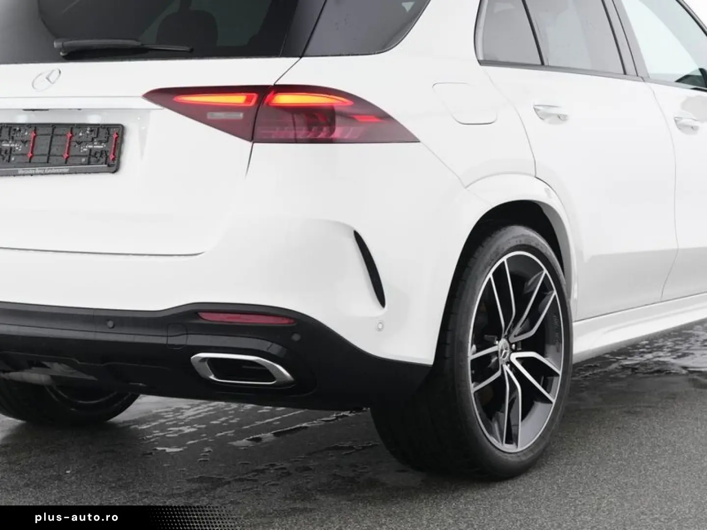 MERCEDES-BENZ GLE 450 d 4M AMG Line Std-Hzg AHK Pano 360