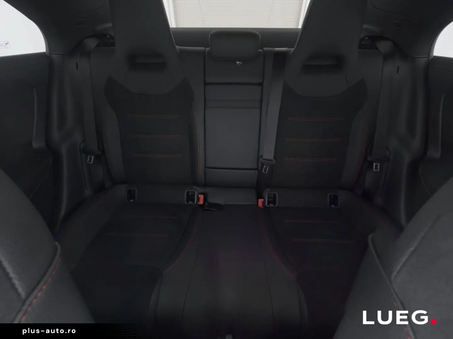 MERCEDES-BENZ CLA 220 d AMG MBUX LED Pano AHK Mem