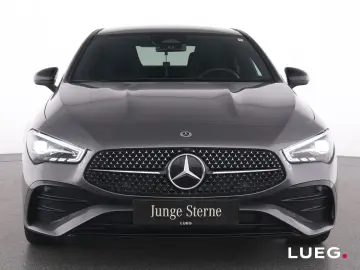 MERCEDES-BENZ CLA 220 d AMG MBUX LED Pano AHK Mem
