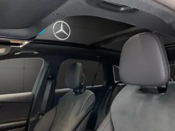 MERCEDES-BENZ GLC 300 de 4M EDITION AMG DISTR PANO 360 AHK