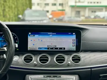 Mercedes-Benz E 300de Diesel Hybrid 9G-TRONIC 2021 AMG LINE