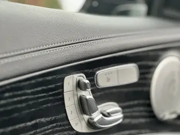 Mercedes-Benz E 300de Diesel Hybrid 9G-TRONIC 2021 AMG LINE