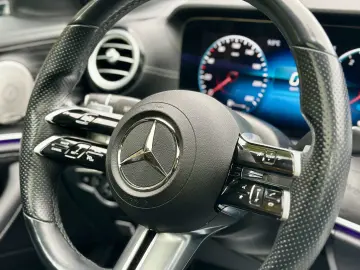 Mercedes-Benz E 300de Diesel Hybrid 9G-TRONIC 2021 AMG LINE
