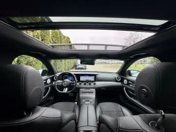 Mercedes-Benz E 300de Diesel Hybrid 9G-TRONIC 2021 AMG LINE