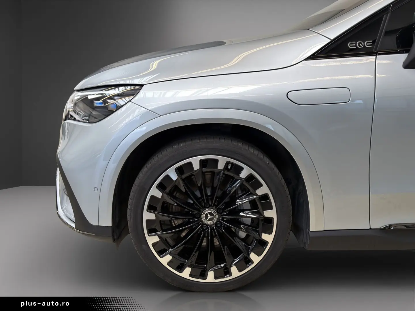MERCEDES-BENZ EQE 350 SUV 4M AMG Prem. Plus AHK HUD Pano 22
