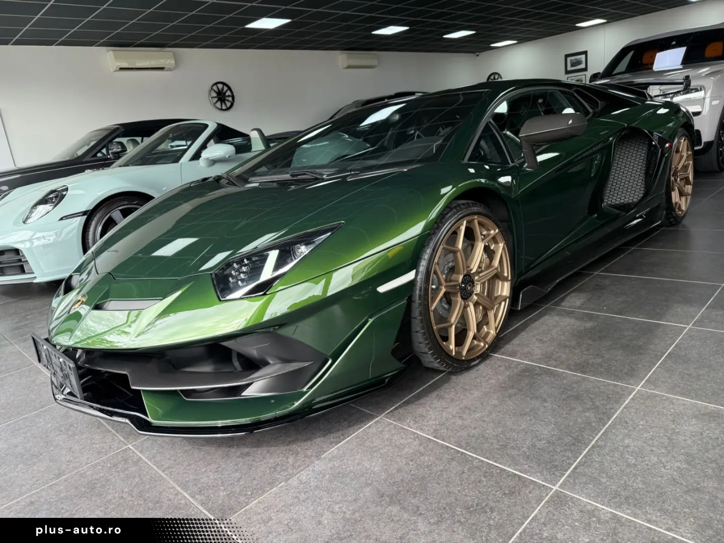 LAMBORGHINI Aventador SVJ AD Personam- Capristo-Shiny Carbon
