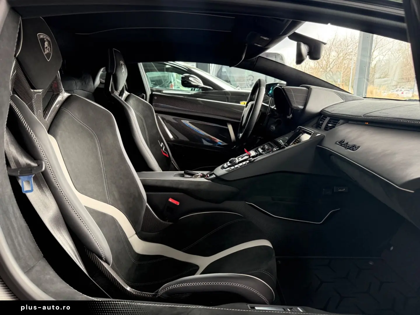 LAMBORGHINI Aventador SVJ AD Personam- Capristo-Shiny Carbon
