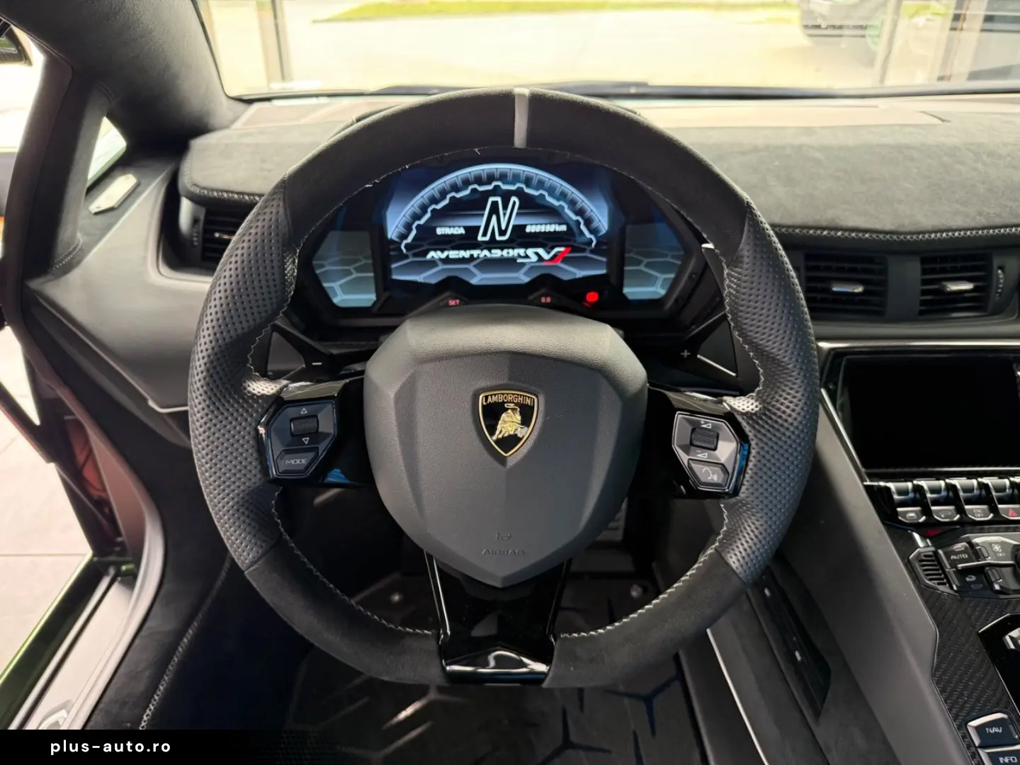 LAMBORGHINI Aventador SVJ AD Personam- Capristo-Shiny Carbon