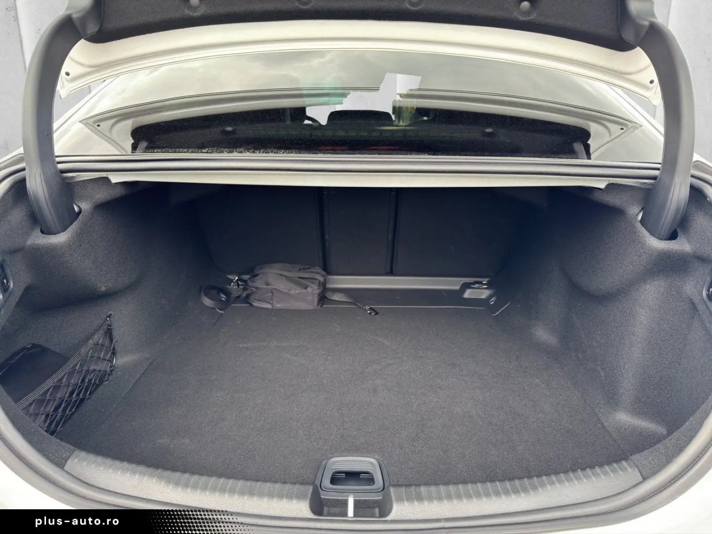 MERCEDES-BENZ C 43 AMG Prem  Night Pano Burm HUD HaL DIS 20
