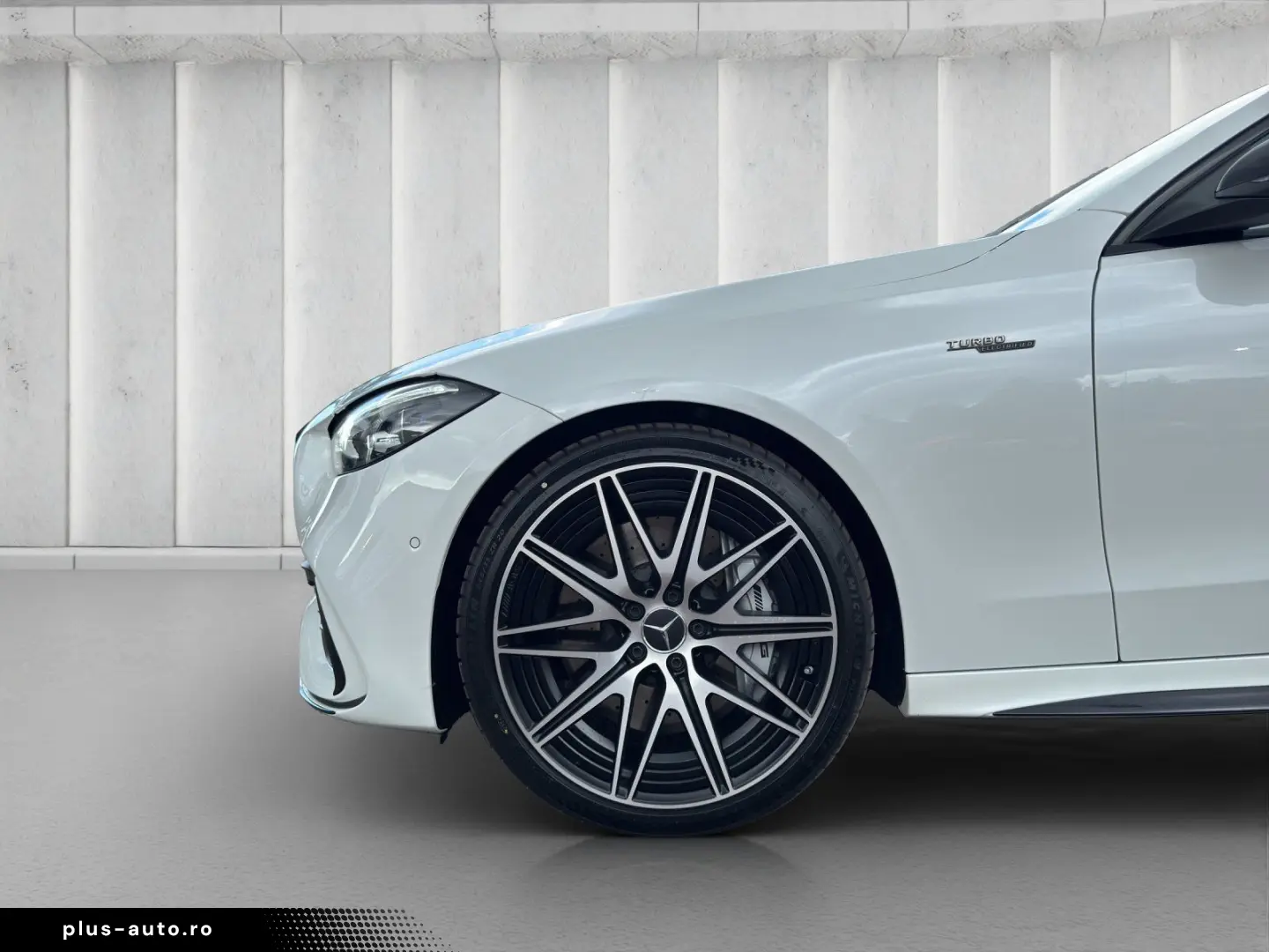 MERCEDES-BENZ C 43 AMG Prem  Night Pano Burm HUD HaL DIS 20