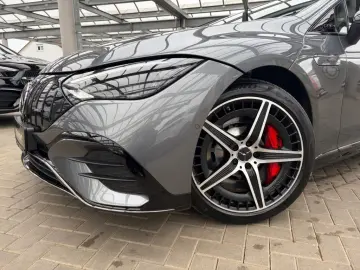 MERCEDES-BENZ EQE 53 AMG 4M   PREMIUM 2xNIGHT PANO MEM 360