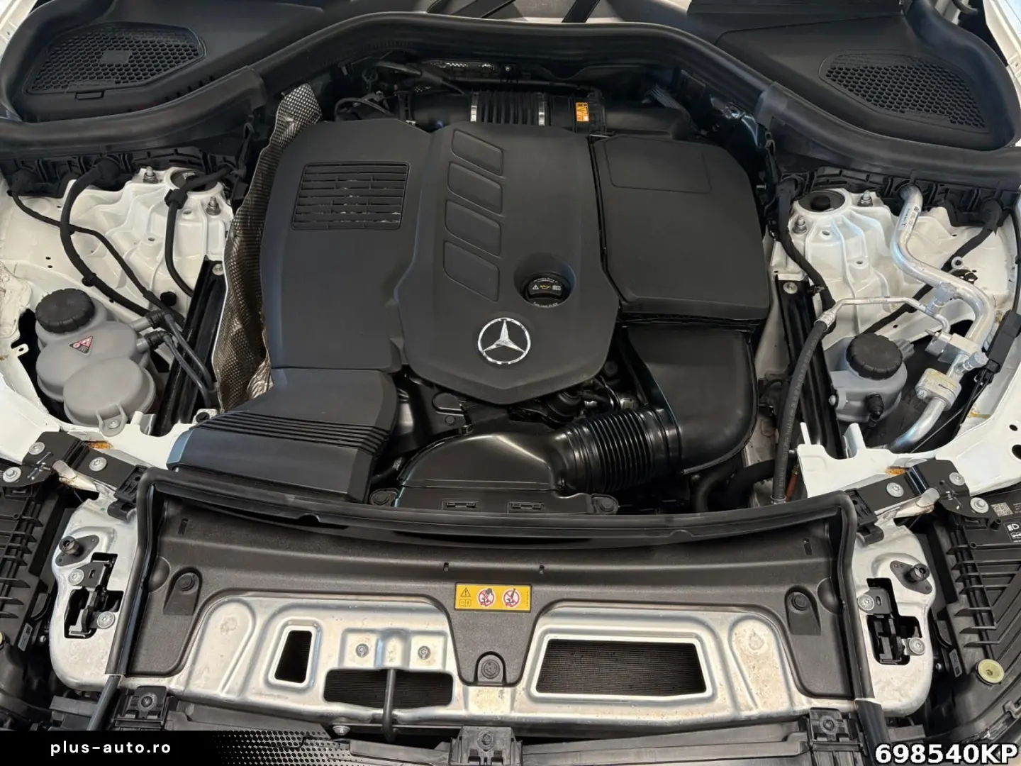MERCEDES-BENZ GLC 300 d 4M AMG  AHK Pano DIGITAL LIGHT Mem