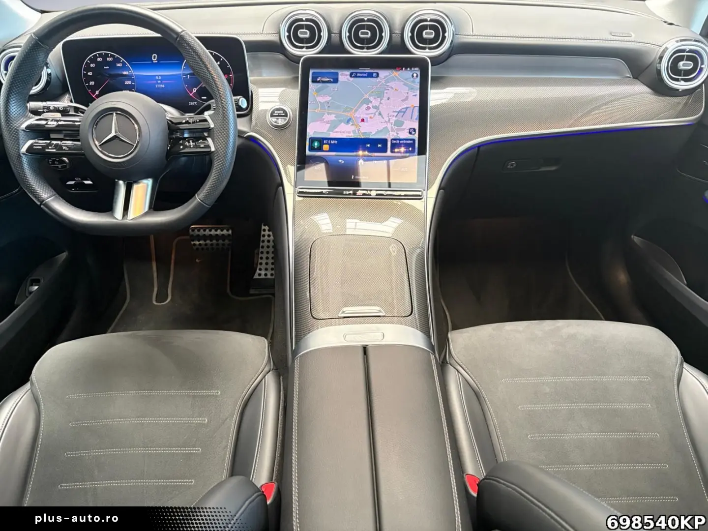 MERCEDES-BENZ GLC 300 d 4M AMG  AHK Pano DIGITAL LIGHT Mem