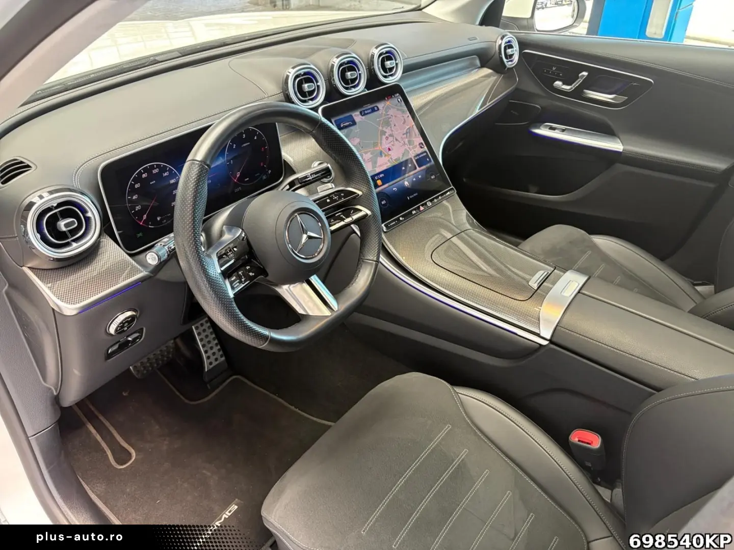 MERCEDES-BENZ GLC 300 d 4M AMG  AHK Pano DIGITAL LIGHT Mem