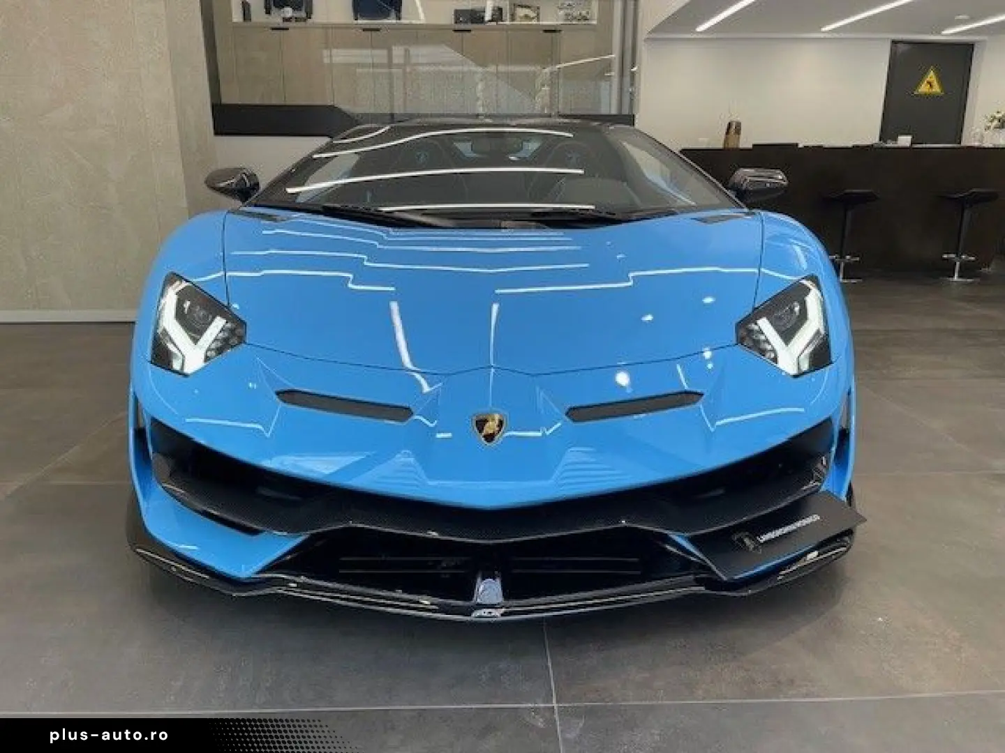 LAMBORGHINI Aventador SVJ Roadster