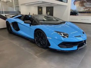 LAMBORGHINI Aventador SVJ Roadster
