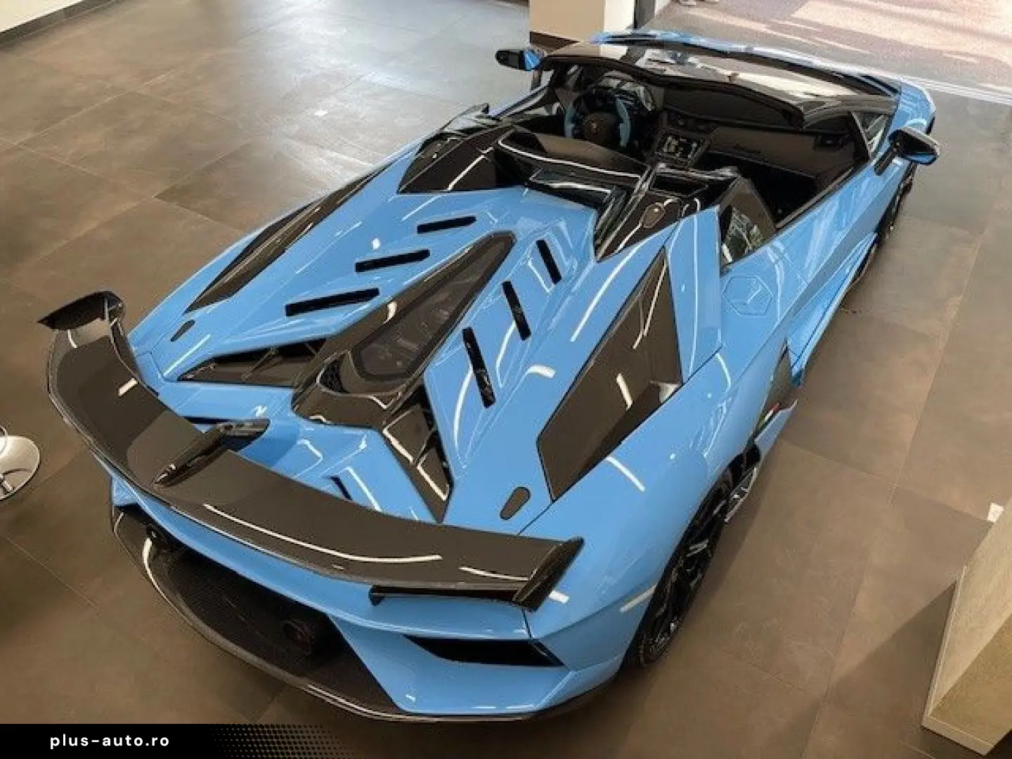 LAMBORGHINI Aventador SVJ Roadster