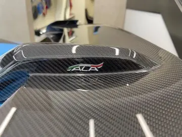 LAMBORGHINI Aventador SVJ Roadster
