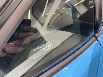LAMBORGHINI Aventador SVJ Roadster