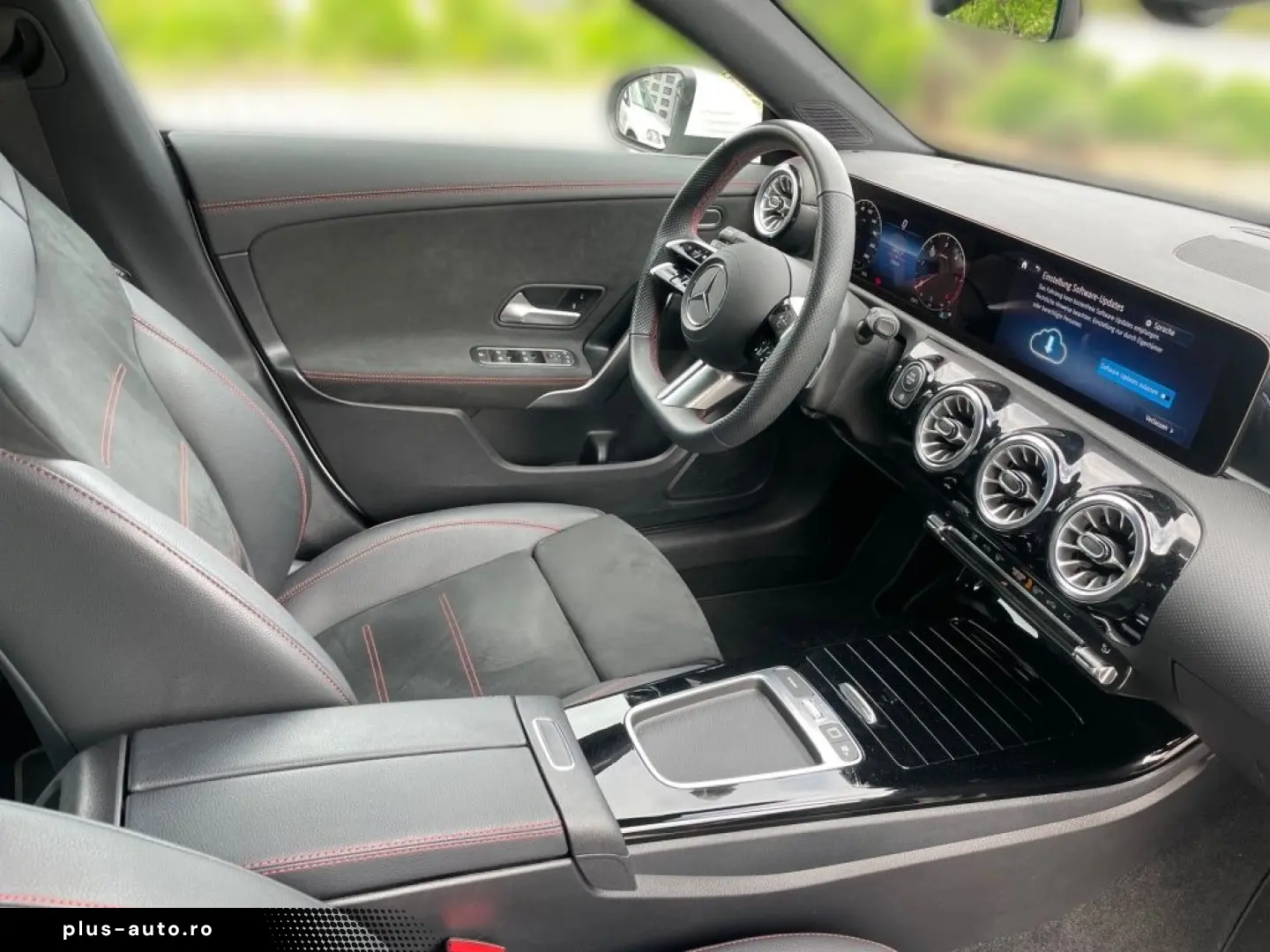 MERCEDES-BENZ CLA 220 d Coupé AMG Ambi MBUX Pano SHD AUT LED