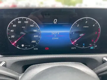 MERCEDES-BENZ CLA 220 d Coupé AMG Ambi MBUX Pano SHD AUT LED