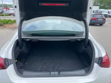 MERCEDES-BENZ CLA 220 d Coupé AMG Ambi MBUX Pano SHD AUT LED