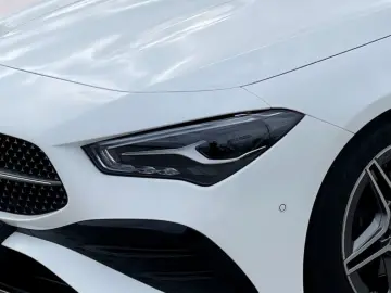 MERCEDES-BENZ CLA 220 d Coupé AMG Ambi MBUX Pano SHD AUT LED