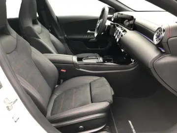 MERCEDES-BENZ CLA 220 d Coupe  MBUX AMG Wide Pano AH&hellip;