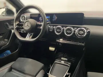 MERCEDES-BENZ CLA 220 4M AMG 360  Distronic HUD Kame&hellip;
