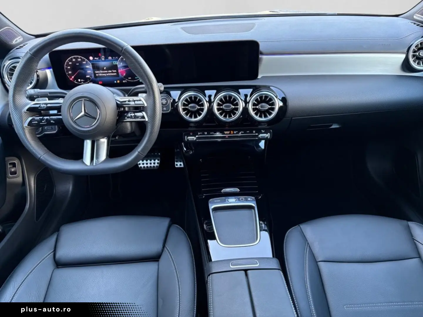 MERCEDES-BENZ CLA 220 4M Coupé AMG MBEAM BURM DISTR PANO KAM