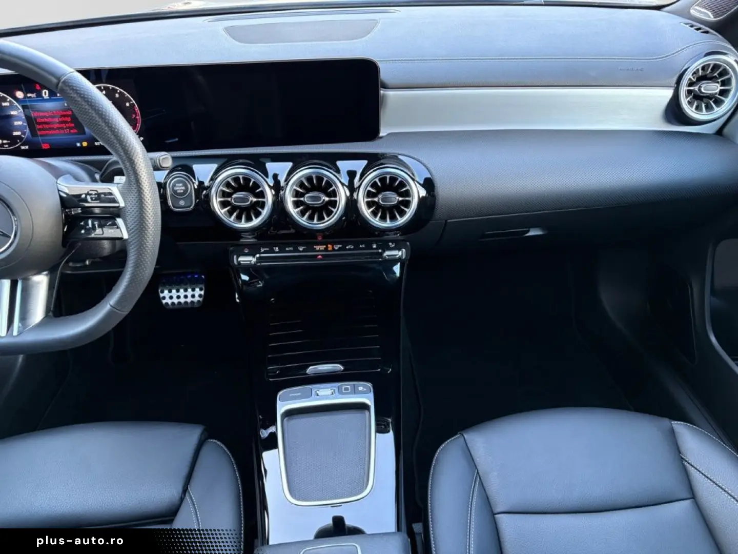 MERCEDES-BENZ CLA 220 4M Coupé AMG MBEAM BURM DISTR PANO KAM