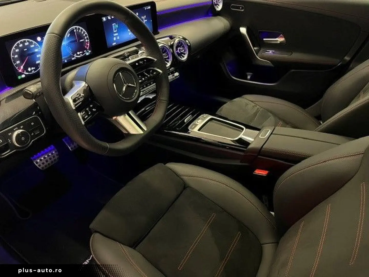 MERCEDES-BENZ CLA 250e Coupe AMG-Line Panorama Soundsystem