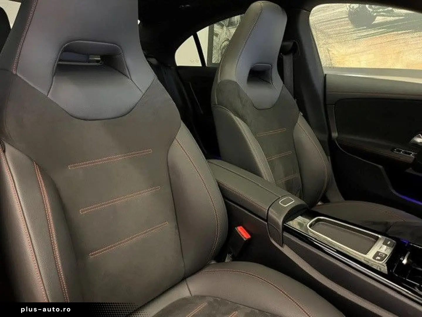 MERCEDES-BENZ CLA 250e Coupe AMG-Line Panorama Soundsystem