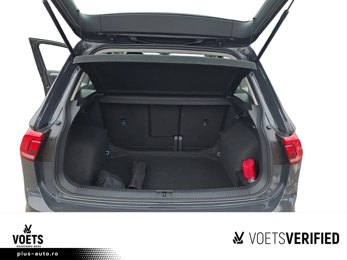 VW Tiguan 2.0 TDI  4Motion  DSG Life LED NAVI ACC P