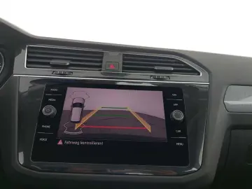 VW Tiguan Life 2.0 TDI DSG 4MOTION Navi AHK Sitzhz