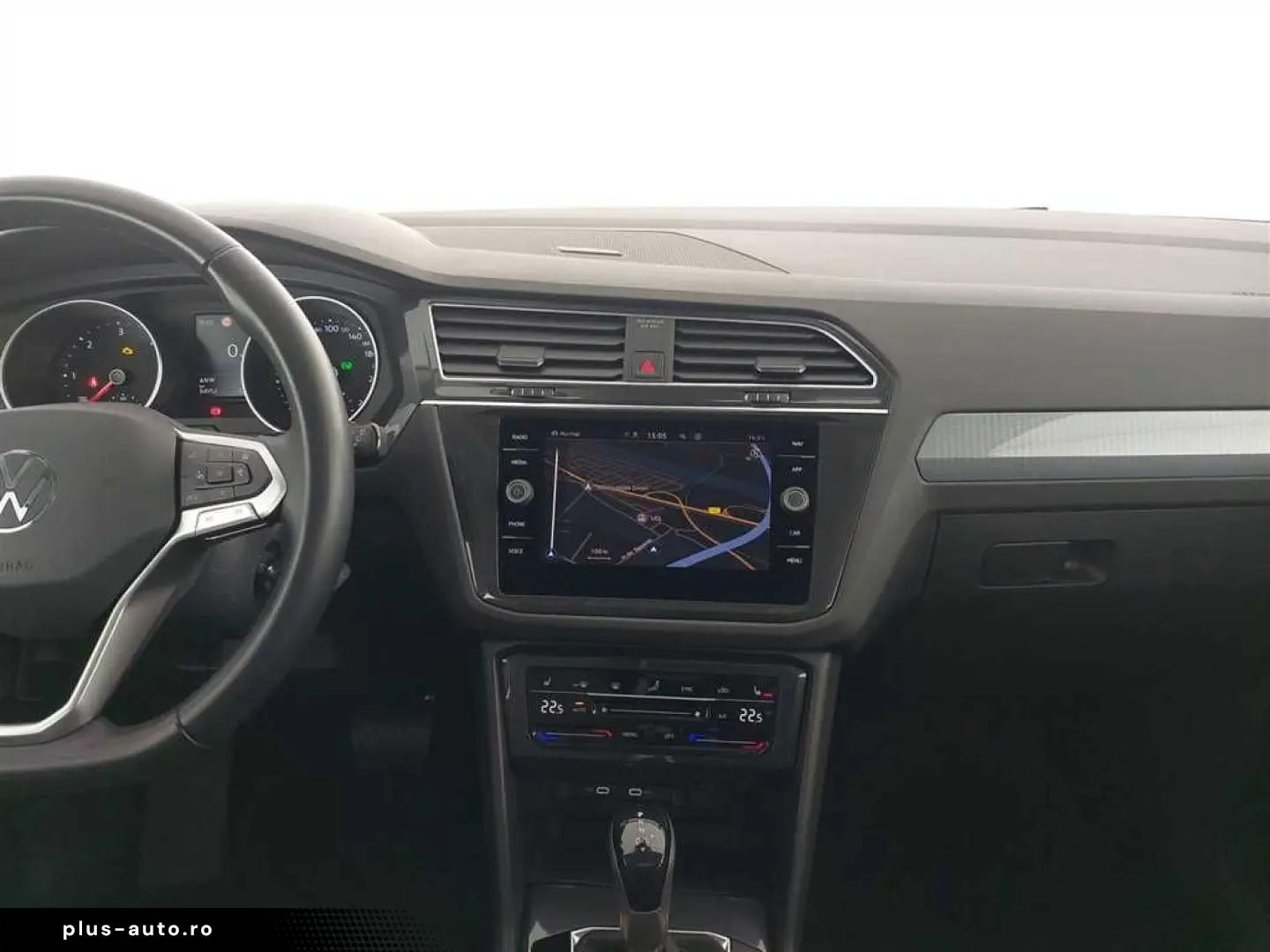 VW Tiguan Life 2.0 TDI DSG 4MOTION Navi AHK Sitzhz