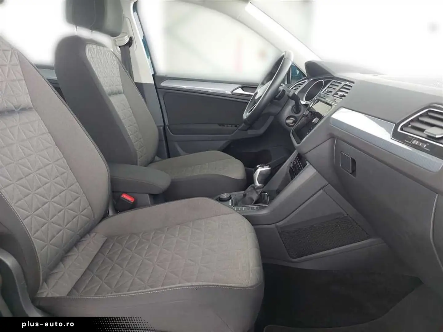VW Tiguan Life 2.0 TDI DSG 4MOTION Navi AHK Sitzhz