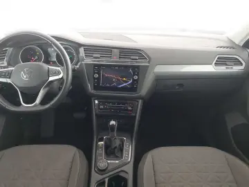 VW Tiguan Life 2.0 TDI DSG 4MOTION Navi AHK Sitzhz