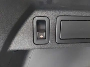 VW Tiguan Life 2.0 TDI DSG 4MOTION Navi AHK Sitzhz