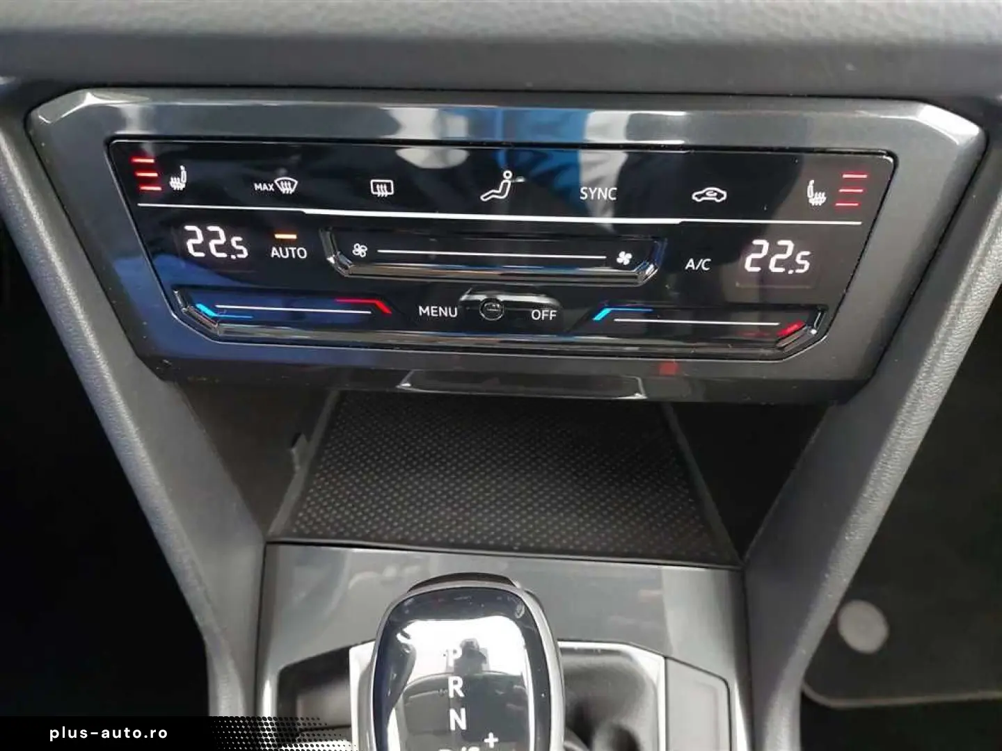 VW Tiguan Life 2.0 TDI DSG 4MOTION Navi AHK Sitzhz