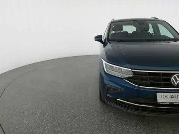 VW Tiguan Life 2.0 TDI DSG 4MOTION Navi AHK Sitzhz
