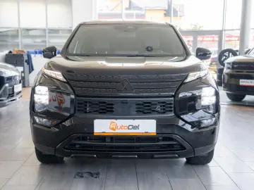 Mitsubishi Outlander 2.4 4WD CVT Instyle