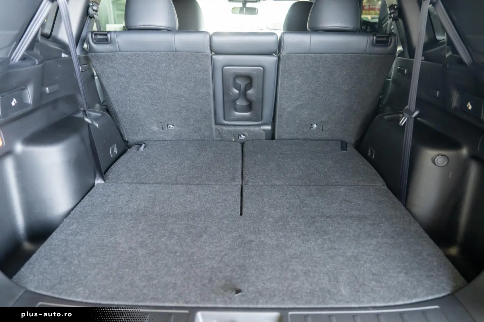 Mitsubishi Outlander 2.4 2WD CVT Instyle